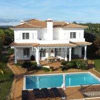Moncarapacho : superbe propriété à LOUER - IMOBOTILDE - Plus qu'une simple agence immobilière.