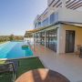 Vila For Sale in Paragil Loule Algarve